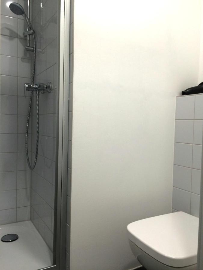 Apartment&Rooms Near Brandenburg Gate Берлин Екстериор снимка