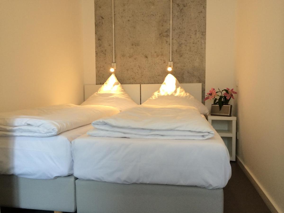 Apartment&Rooms Near Brandenburg Gate Берлин Екстериор снимка